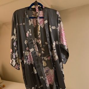 New Grey long silk kimono
